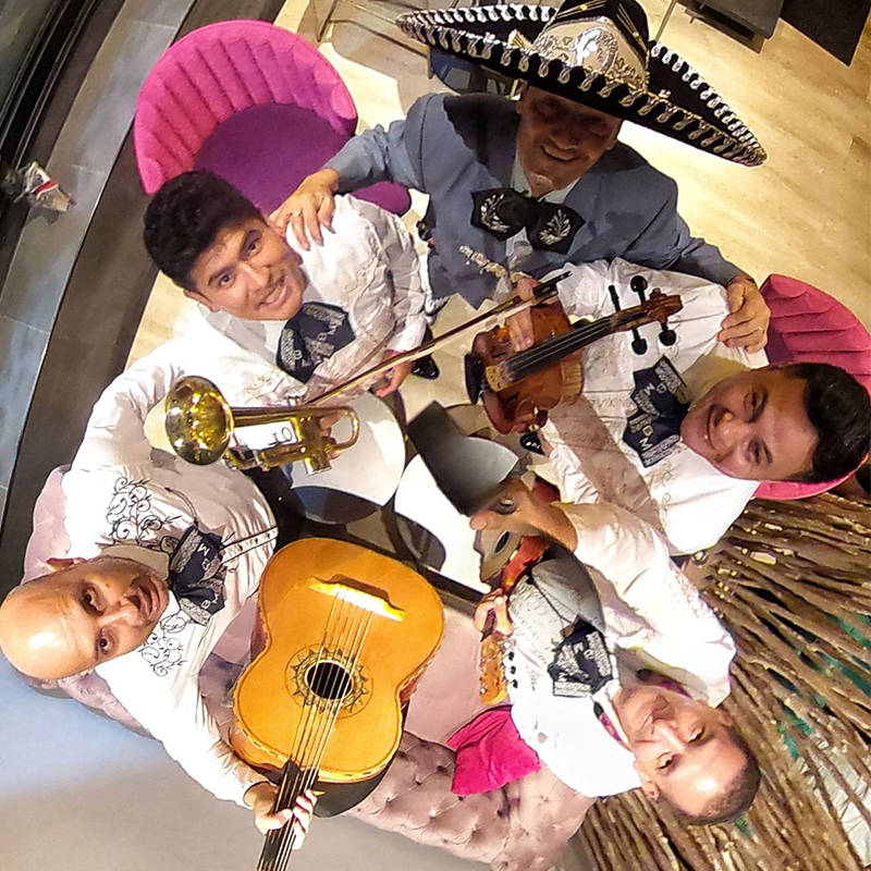 mariachis